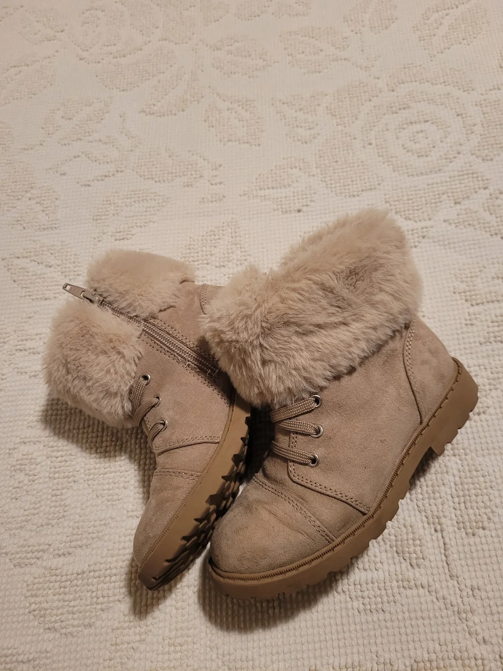 Girls Suede Winter Boots